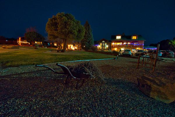 Christmas Decorations at The Inn at Pennington Place in Walsenburg