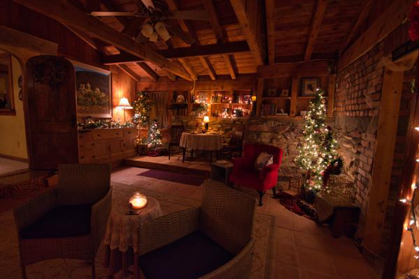 Christmas Decorations at The Inn at Pennington Place in Walsenburg