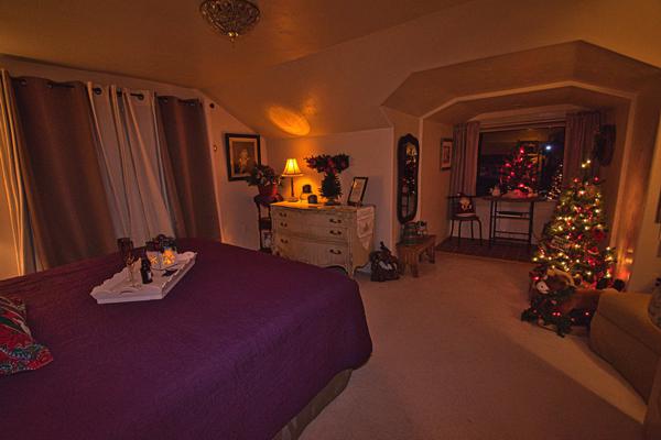 Christmas Decorations at The Inn at Pennington Place in Walsenburg