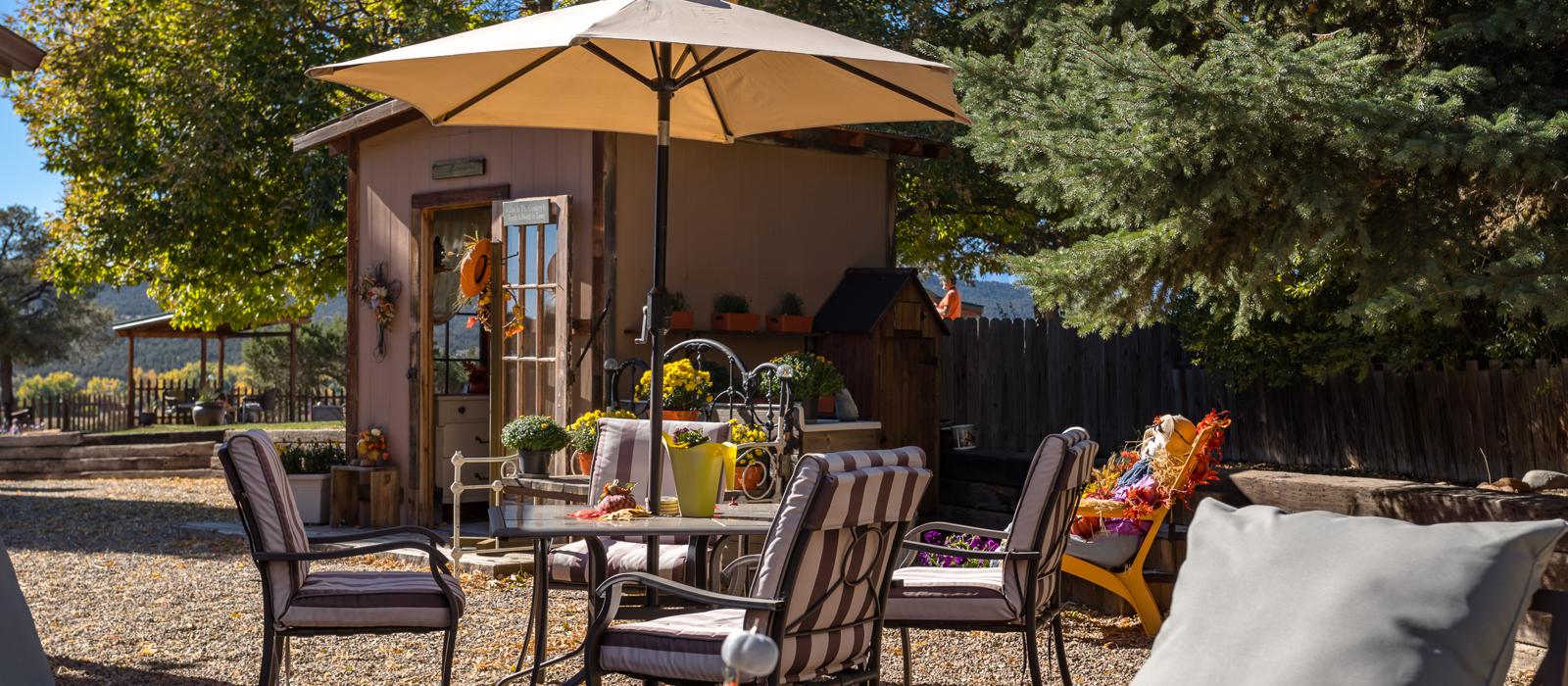 Relaxing, Scenic & Cozy Grounds